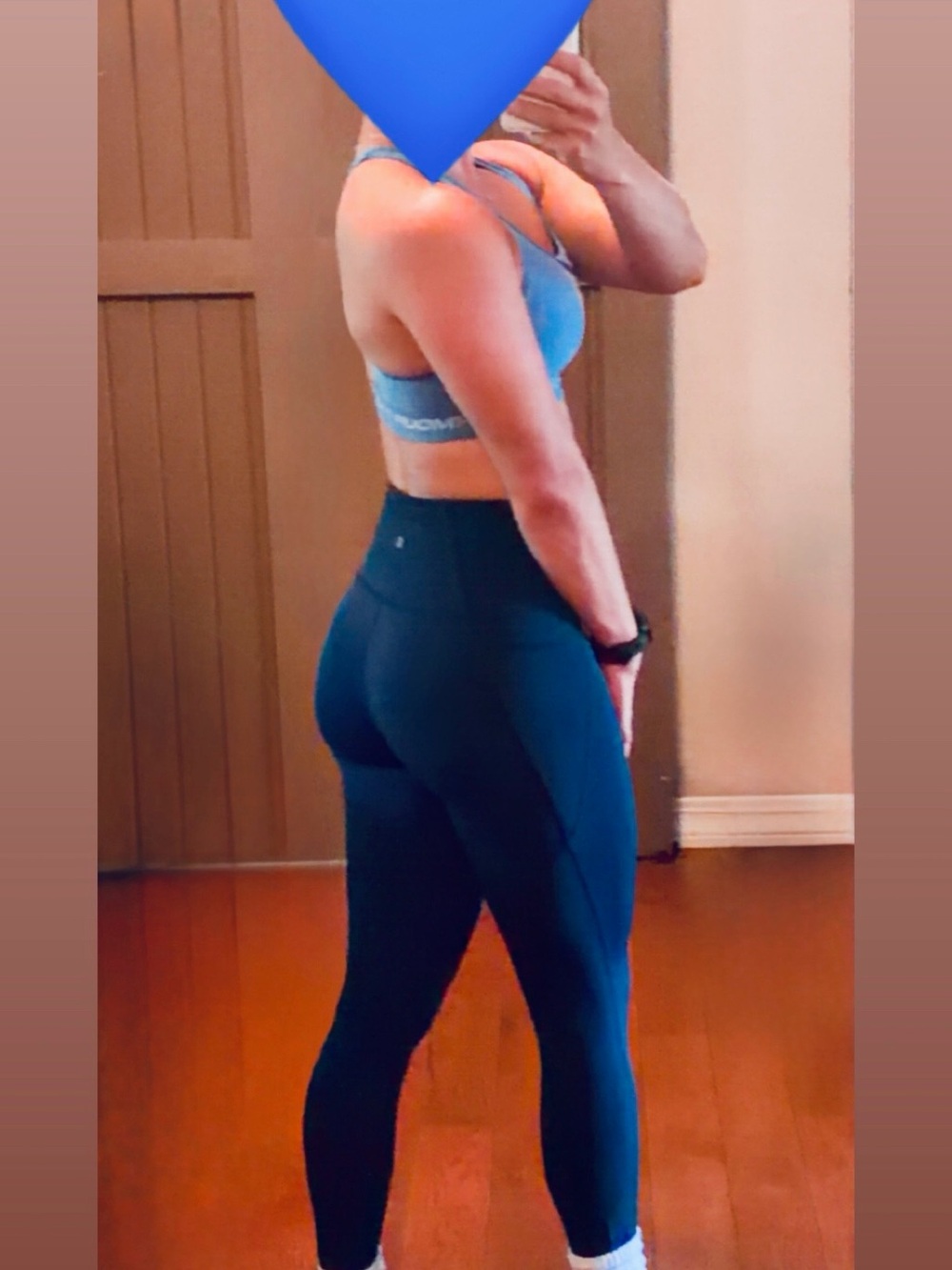 High-Waisted Navy Women’s Performance Leggings w/ Pockets